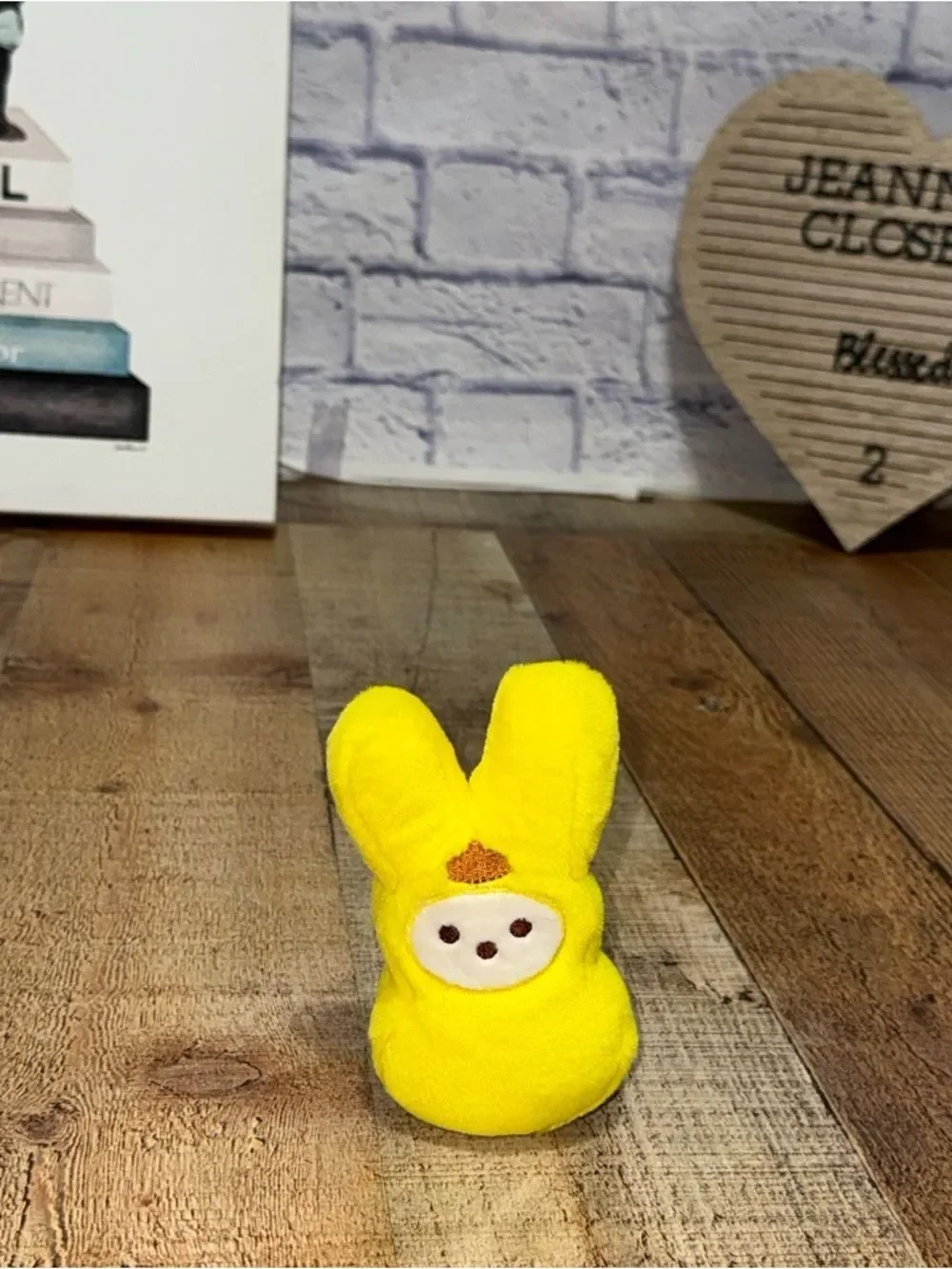 POMPOMPURIN  PEEPS X HELLO KITTY Bunny Plush 5” Easter Yellow